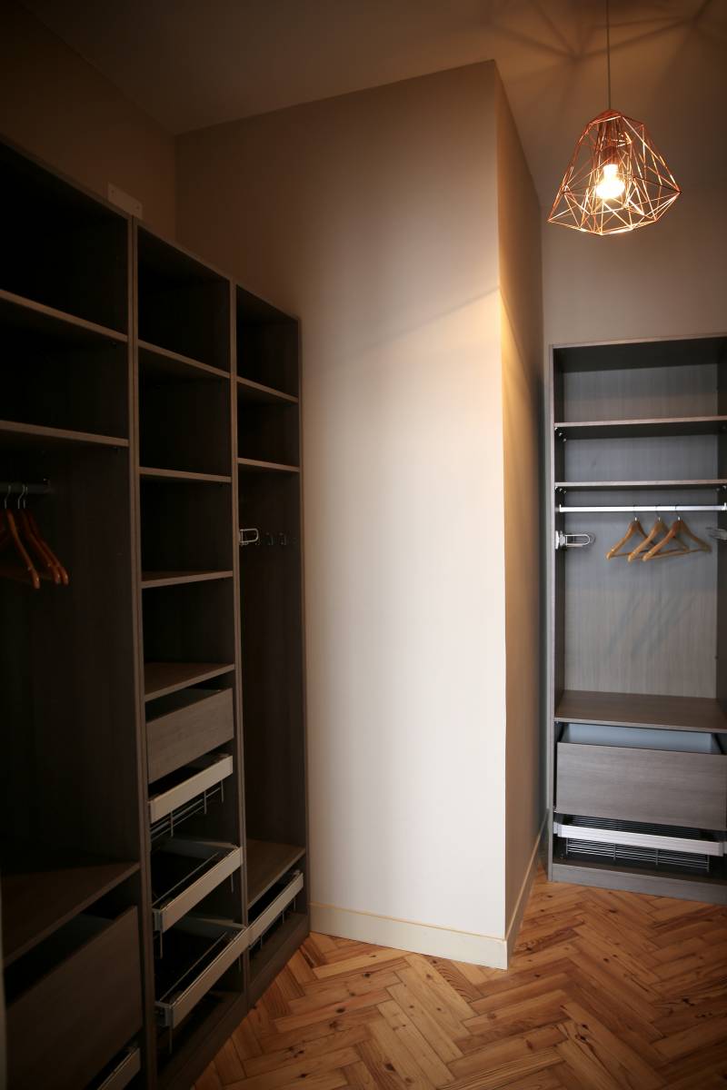 Dressing en bois - Un espace de rangement sur mesure